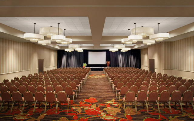 Sheraton Albuquerque Airport Hotel