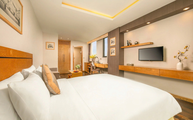 Parkside Sunline Hotel