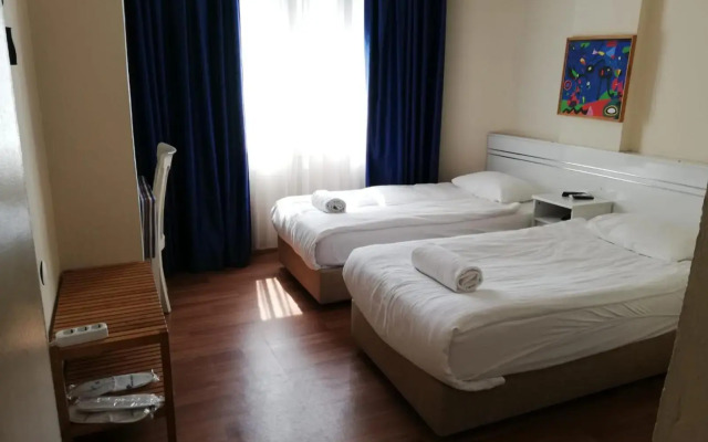 Urkmez Hotel