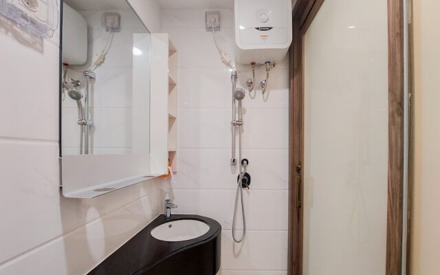 Scenic Designed And Comfy Studio At Sky House Bsd Apartment