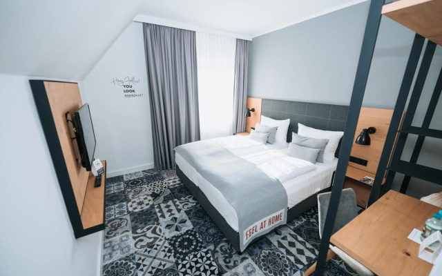 Coffee Fellows Hotel Puchheim