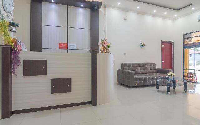 RedDoorz Syariah @ Jalan Tjilik Riwut