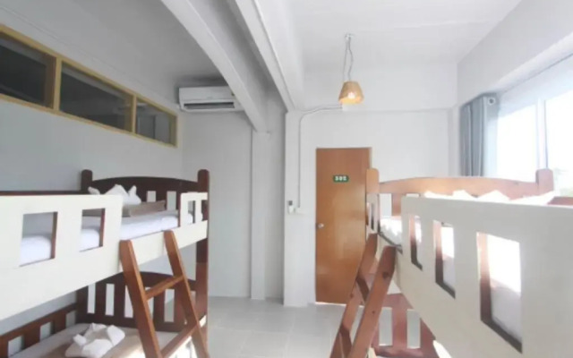 Ler Hostel 65