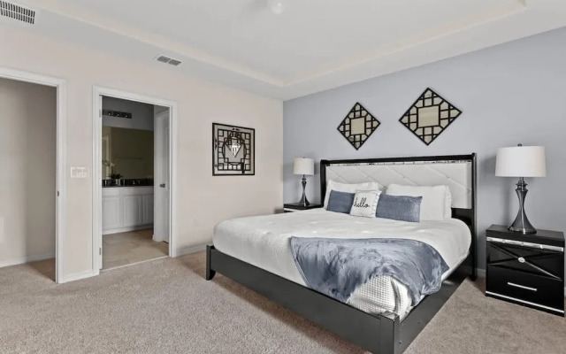 Private Pool at Solterra 4BR Townhome