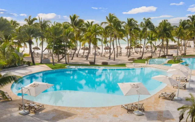 Oceanview Lux Villa - With Eden Roc Club Access