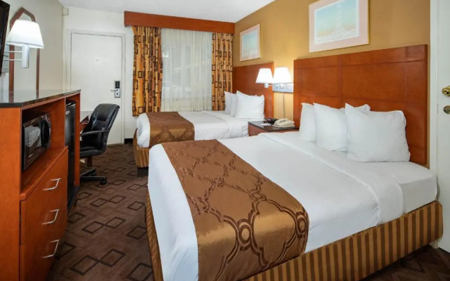 Travelodge Burbank-Glendale