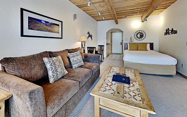 Timberline Condominium Studio Deluxe Unit 215