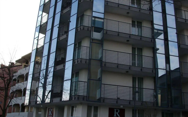 Residence Aprilià