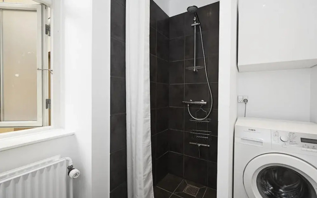 Nice 1-bed Near Copenhagen Lakes
