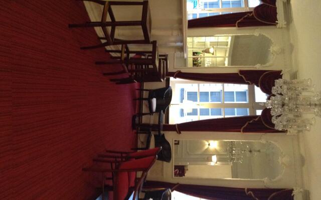 Hotel du Theatre