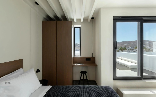 CUBIC Mykonos Seafront Design Suites