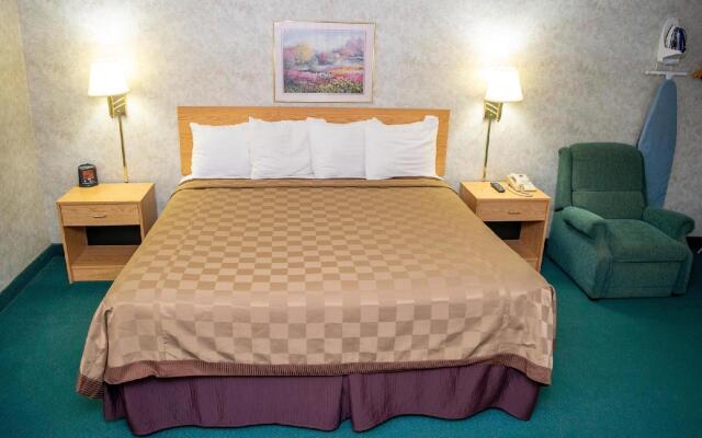 Regency Inn Perrysburg