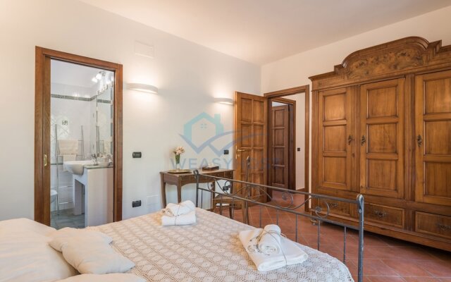 New Refined Villa Rayskaya In Monte Compatri