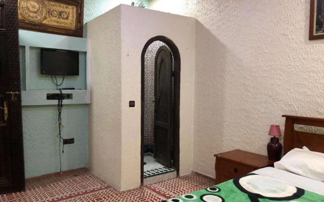 RAZOLI sidi fateh