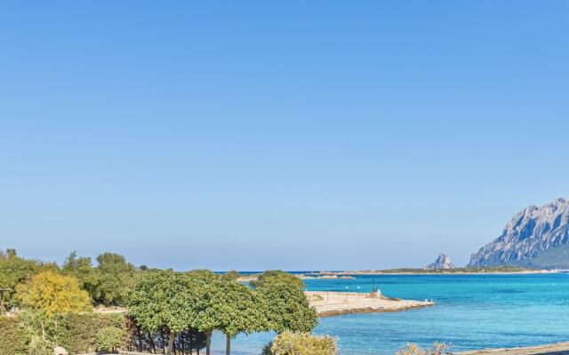 I Fari 98 600m From The Beach