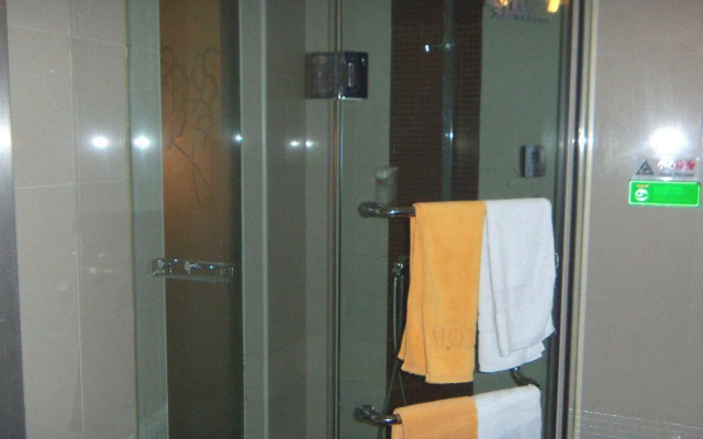 Motel 168 Wenzhou Yongning Road Branch