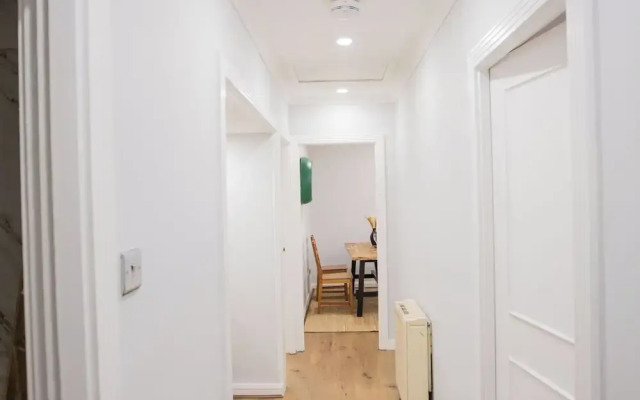 Sienna Haven 2 Bed 1 Bath and Park