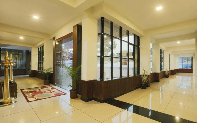 Gokulam Heritage Plaza