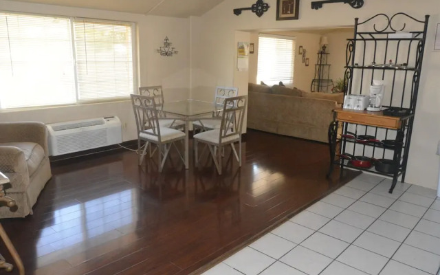 Economy Guest Village and Apartments