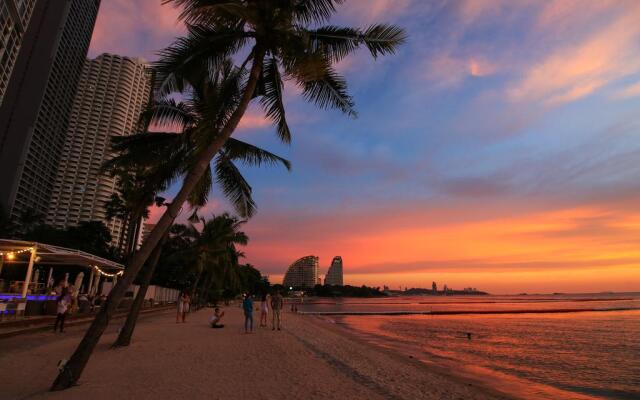 Pullman Pattaya Hotel G in Pattaya, Thailand from 116$, photos, reviews - zenhotels.com