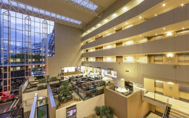 Crowne Plaza Canberra by IHG