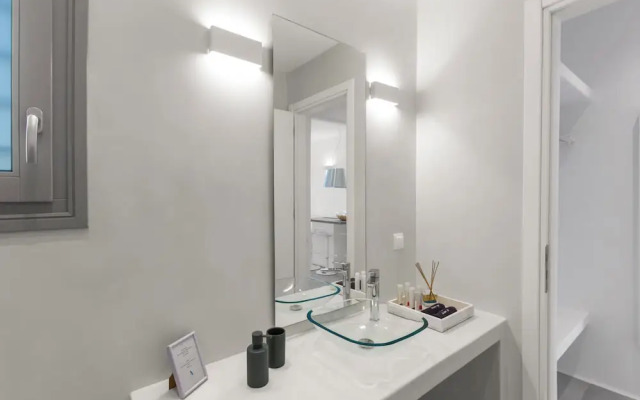 Alexander Suites