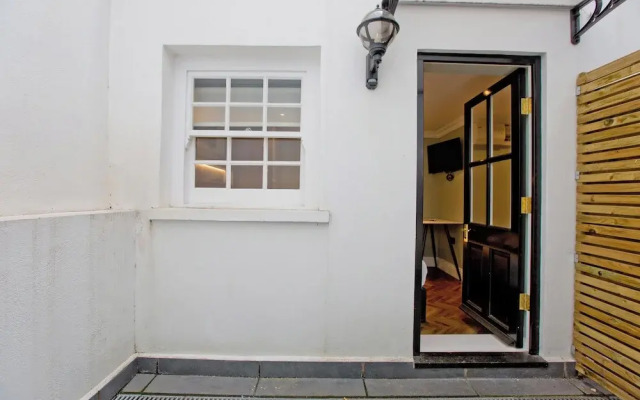 Imperial York Street Apartments