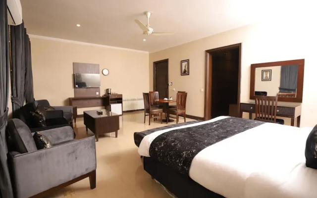Margalla Hill Residencia