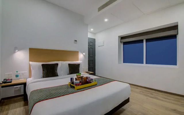 OYO Townhouse 037 Central