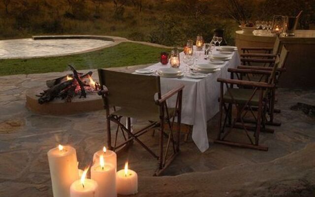 Tuningi Safari Lodge