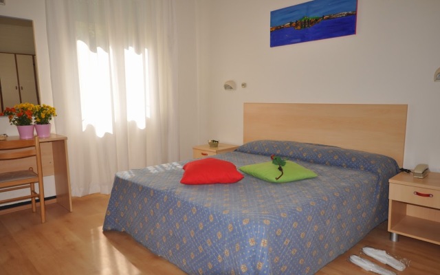 Hotel Roxy Floridiana