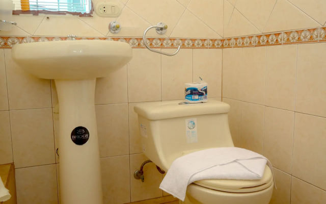Hostal Sir Francis Drake