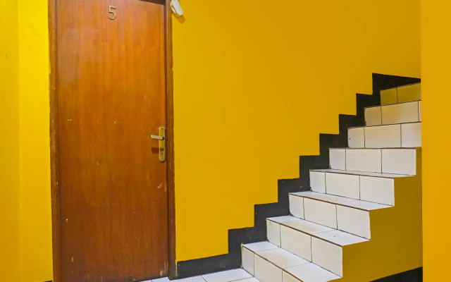 OYO 92580 4n Residence Near Hotel Santika Premiere Hayam Wuruk Jakarta