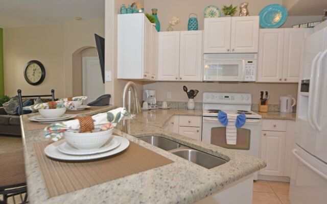 731 Sunbright Villa 5 Br villa by RedAwning