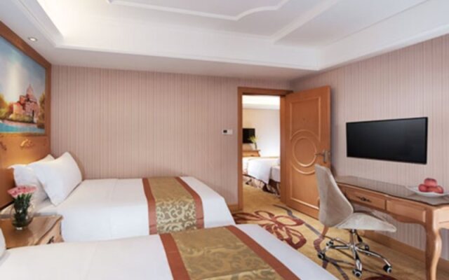 Vienna Hotel Shenzhen Longhua Qinghu Road Branch