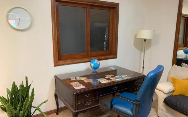 Los Naranjeles Centro House