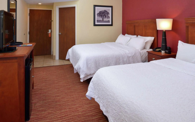 Hampton Inn Columbus-East