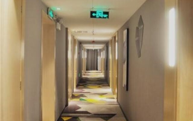 Echarm Hotel Nanning Railway Station Metro Station