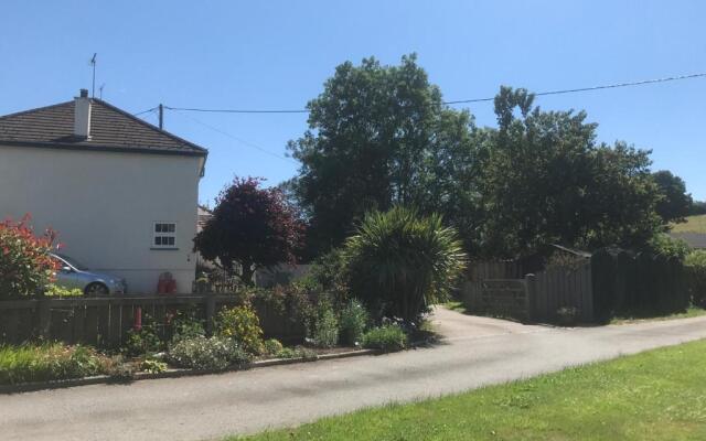Lynwood House Bed And Breakfast