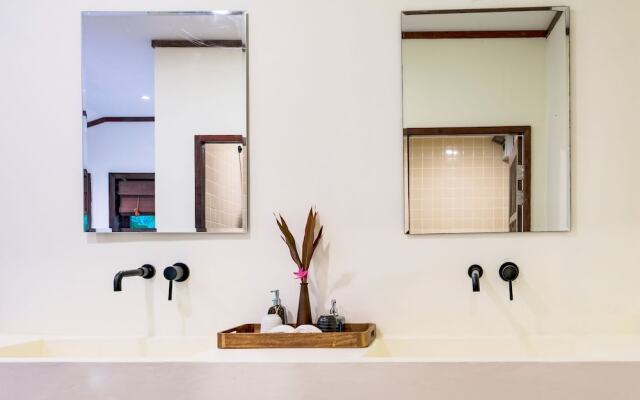 Dasein Chalong Bay Hotel
