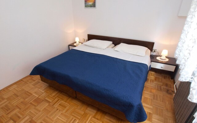 Apartment Brajdine 405