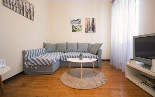 Downtown Apt at Filellinon