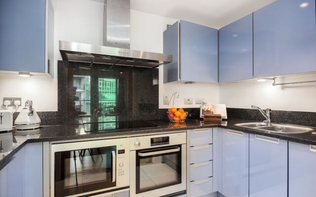 St. George Wharf Serviced Apartments by TheSquare