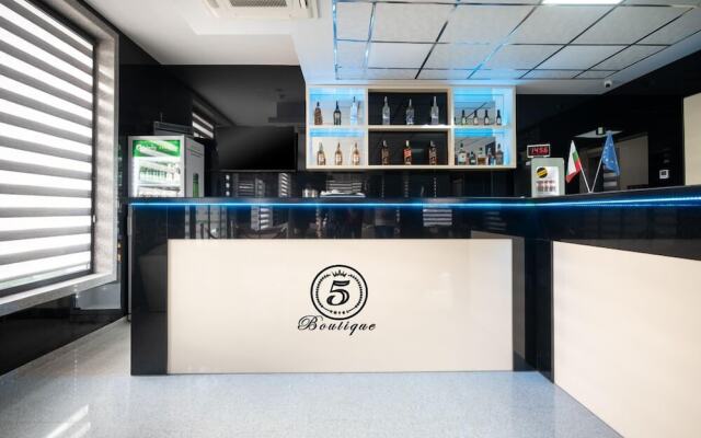 Hotel Boutique 5