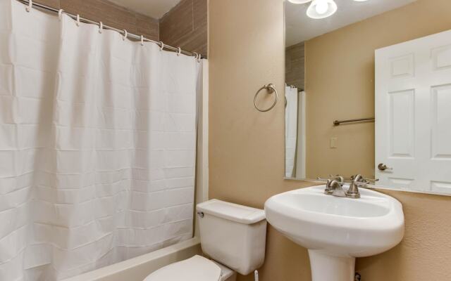 The Sandstone Point Inn