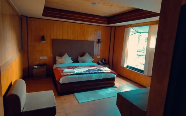 Rufina Lachung's Pride & SPA
