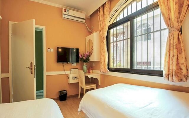 Xiamen Gulangyu Sunshine Dora's House