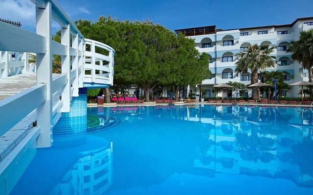 Sunrise Hotel - All Inclusive