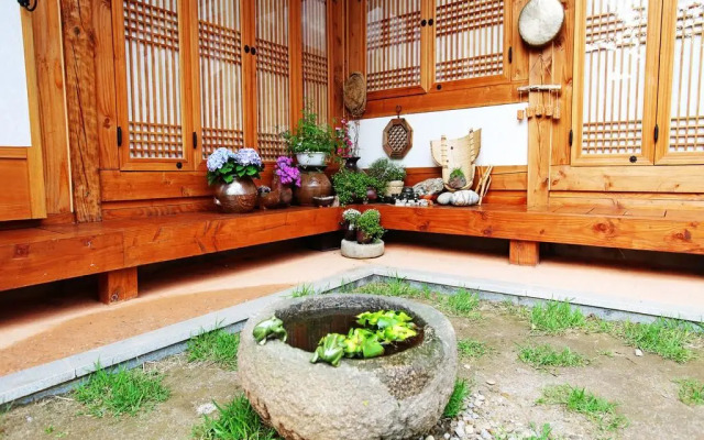 Saekdongjeogori Guesthouse