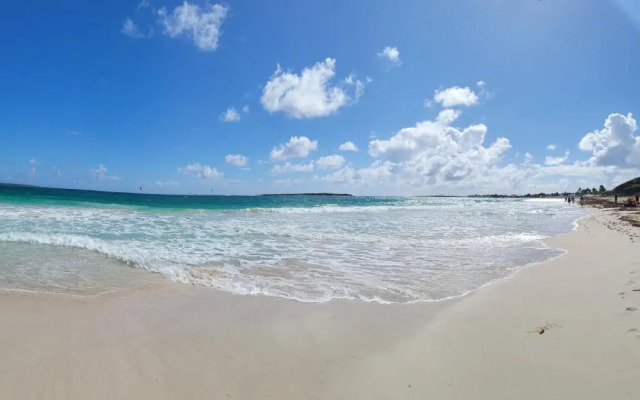 Villa Orient Bay